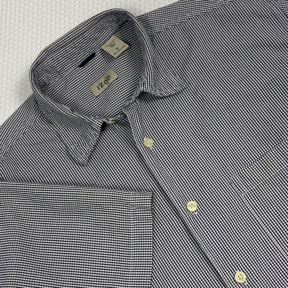 IZOD Shirt Men’s Medium Black Gingham Check Cotton Short Sleeve Collared Button